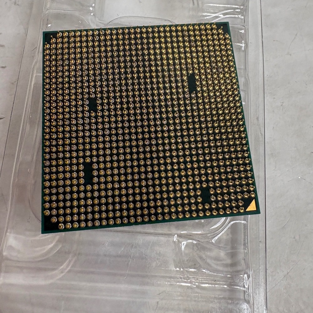 AMD Phenom II X4 830 2.8GHz Quad Core CPU Processor HDX830WFK4DGM AM2+ AM3
